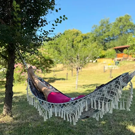 Et Le Champ Des Lucioles Oda ve Kahvaltı Tour-de-Faure