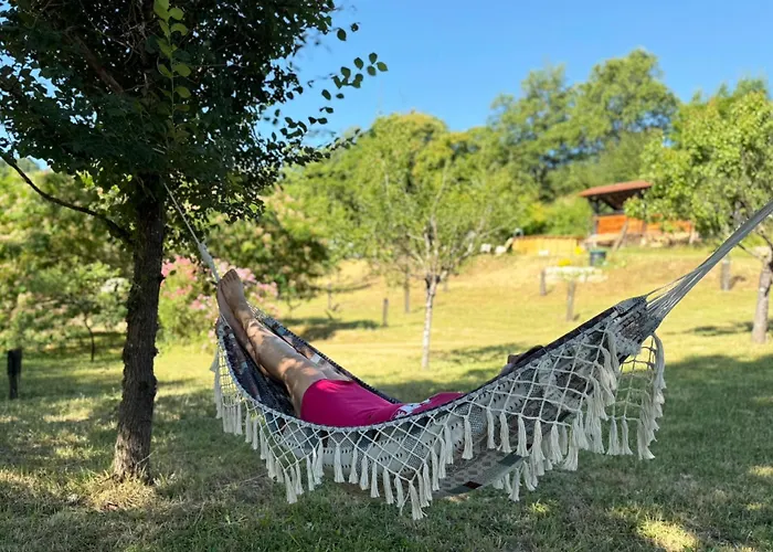 Et Le Champ Des Lucioles ベッド・アンド・ブレックファスト ツール・ド・フォーレ