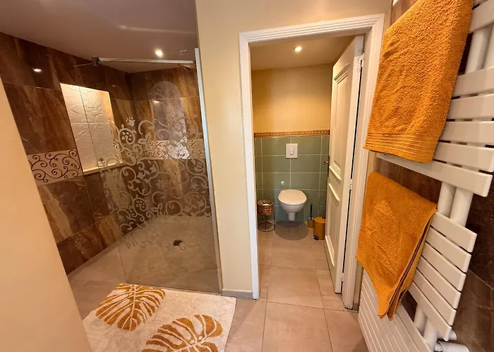 ベッド・アンド・ブレックファスト Et Le Champ Des Lucioles