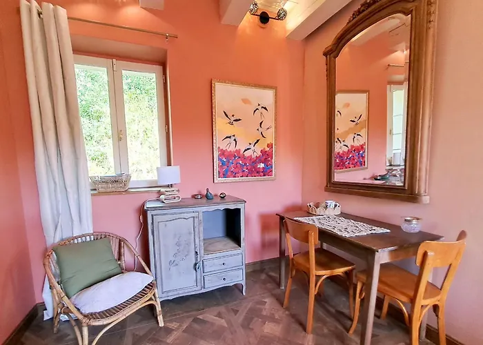 Et Le Champ Des Lucioles ベッド・アンド・ブレックファスト ツール・ド・フォーレ